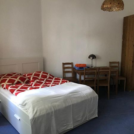 Ferienwohnung Klein App in Alt - Tegel Berlin Exterior foto