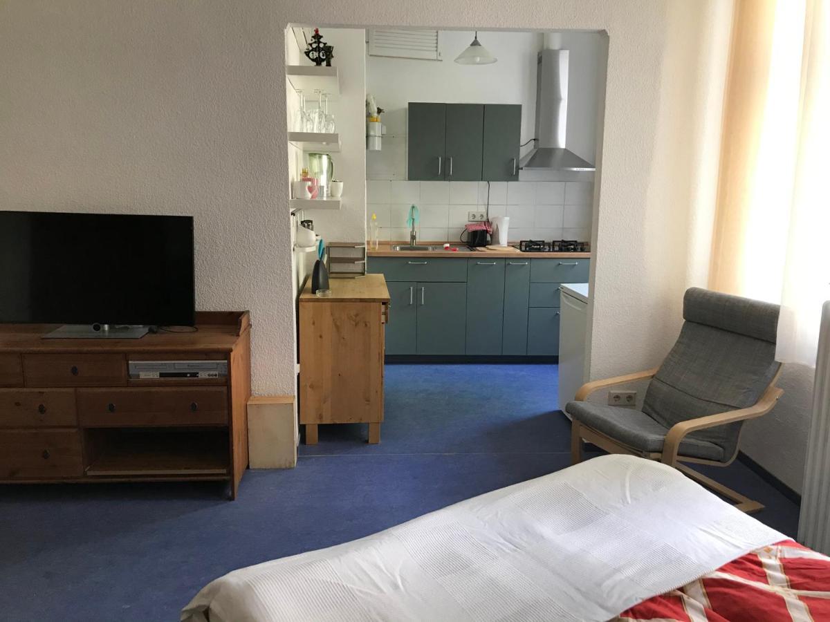 Ferienwohnung Klein App in Alt - Tegel Berlin Exterior foto